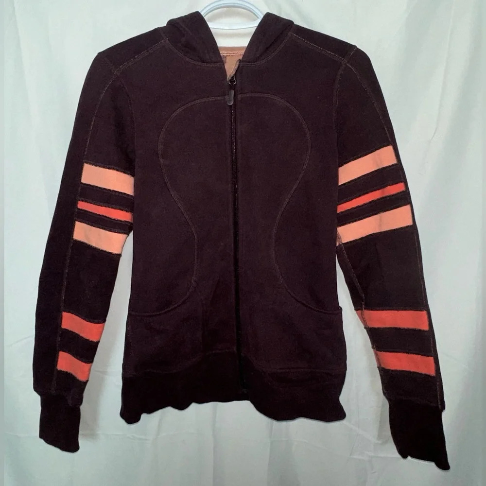 ⭐️Lululemon scuba hoodie Size 2/4